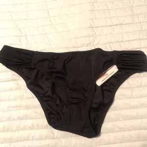 Black Vs swim Bottoms